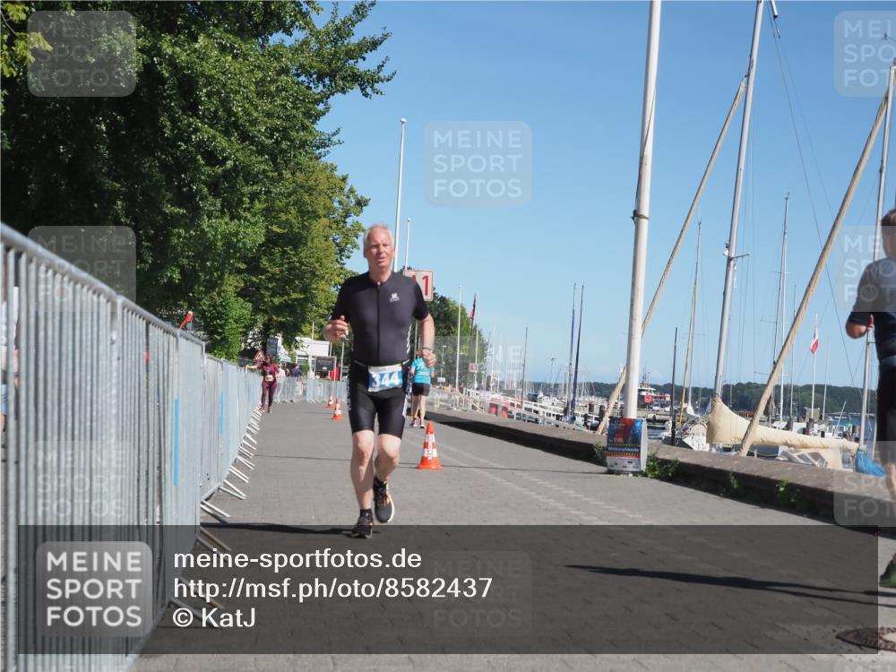 17.08.2025 - KN Förde Triathlon 2025 KatJ http://msf.ph/oto/8582437 17.08.2025 12:24:32 Laufen 344 meine-sportfotos.de