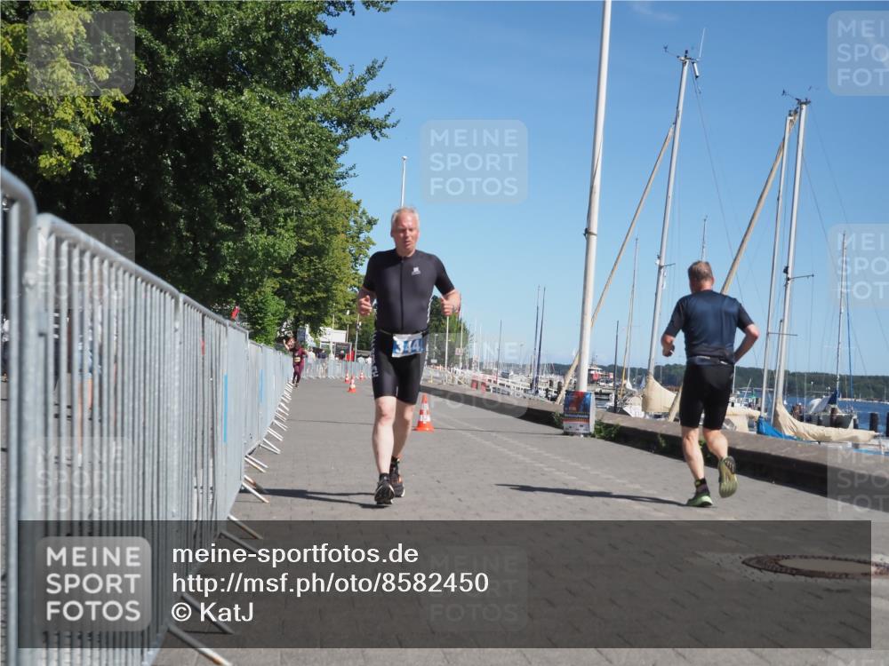 17.08.2025 - KN Förde Triathlon 2025 KatJ http://msf.ph/oto/8582450 17.08.2025 12:24:33 Laufen 344 meine-sportfotos.de