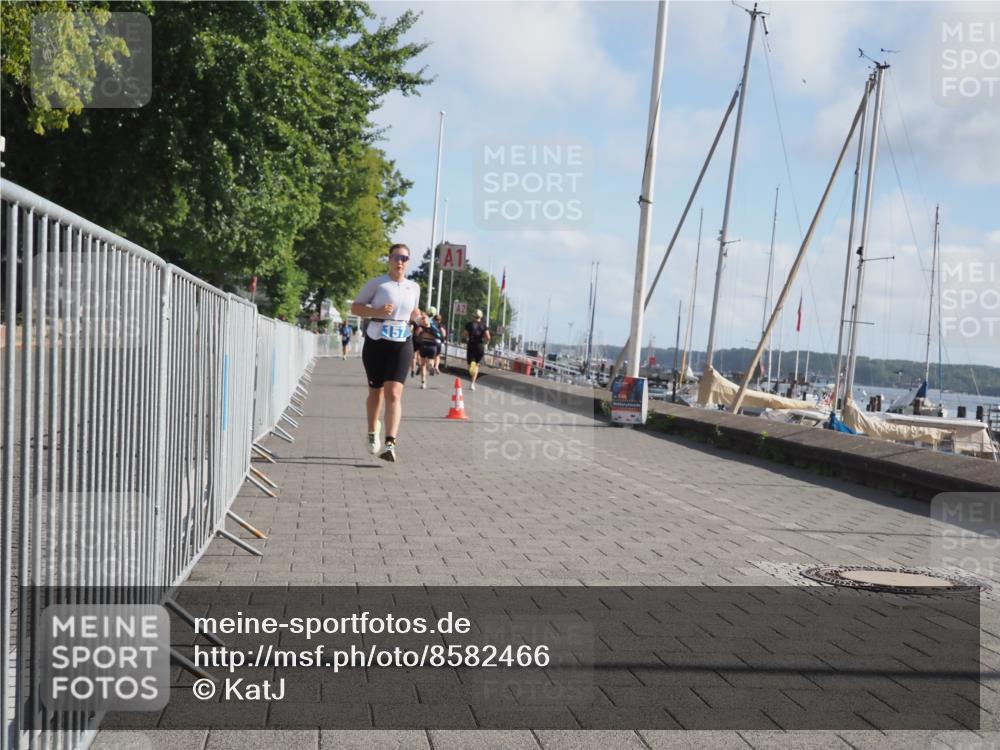 17.08.2025 - KN Förde Triathlon 2025 KatJ http://msf.ph/oto/8582466 17.08.2025 10:00:50 Laufen 157 meine-sportfotos.de