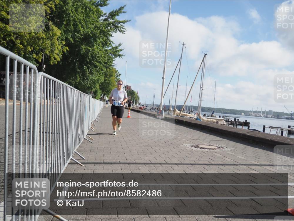 17.08.2025 - KN Förde Triathlon 2025 KatJ http://msf.ph/oto/8582486 17.08.2025 10:00:52 Laufen 157 meine-sportfotos.de
