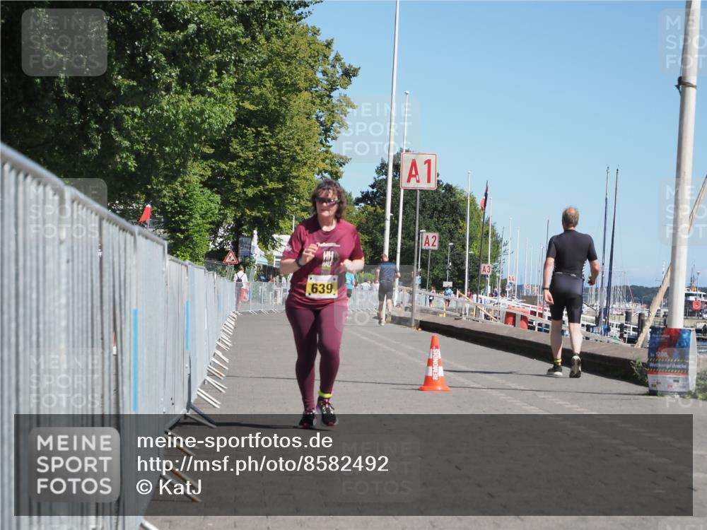 17.08.2025 - KN Förde Triathlon 2025 KatJ http://msf.ph/oto/8582492 17.08.2025 12:24:47 Laufen 639 meine-sportfotos.de