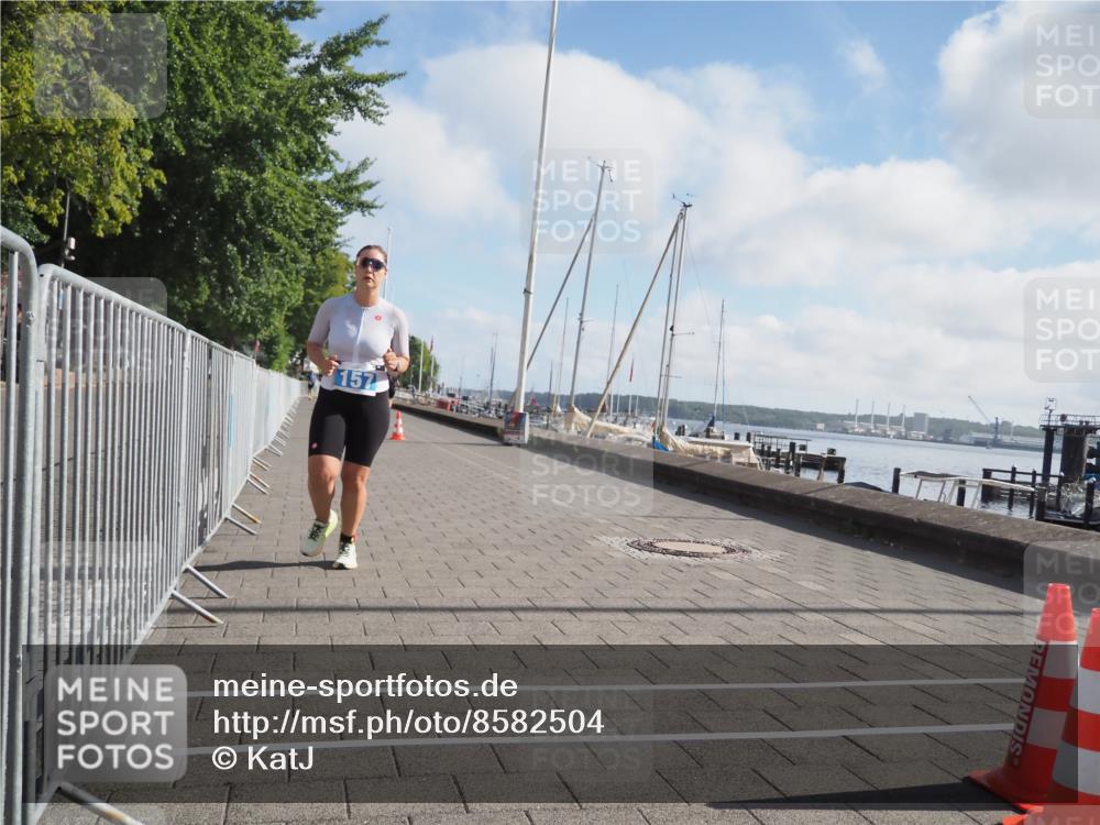 17.08.2025 - KN Förde Triathlon 2025 KatJ http://msf.ph/oto/8582504 17.08.2025 10:00:53 Laufen 157 meine-sportfotos.de