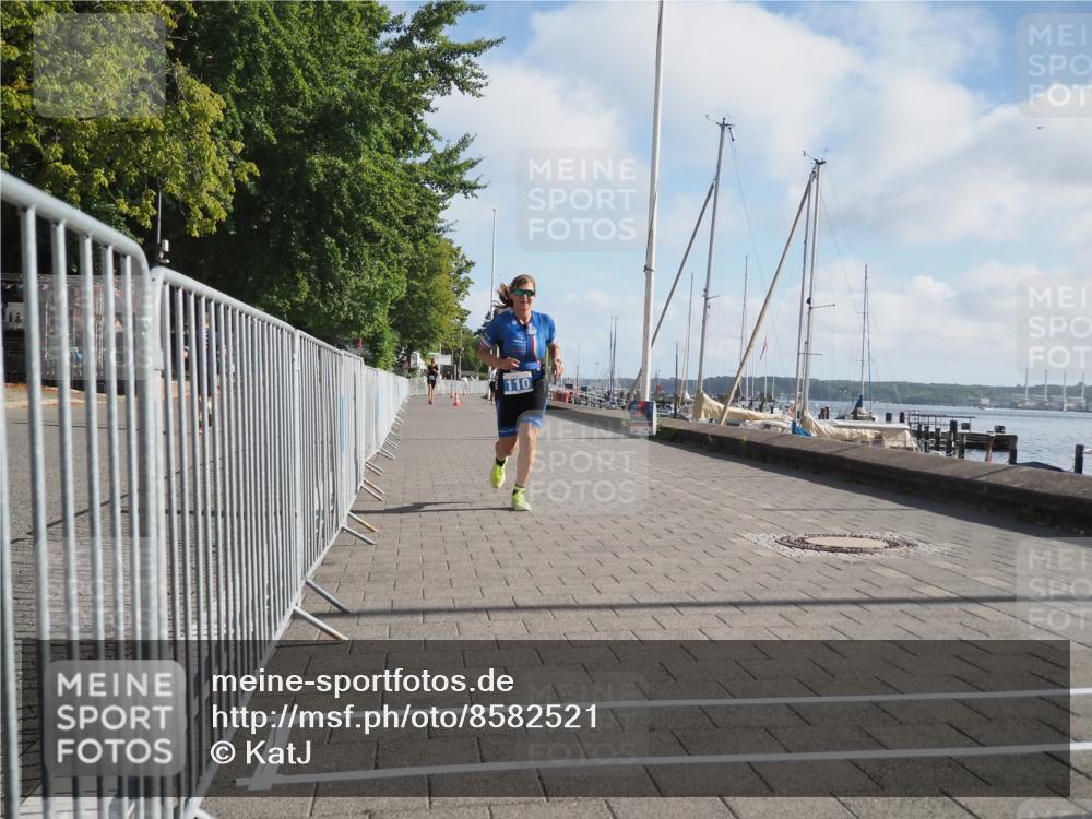 17.08.2025 - KN Förde Triathlon 2025 KatJ http://msf.ph/oto/8582521 17.08.2025 10:01:11 Laufen 110 meine-sportfotos.de