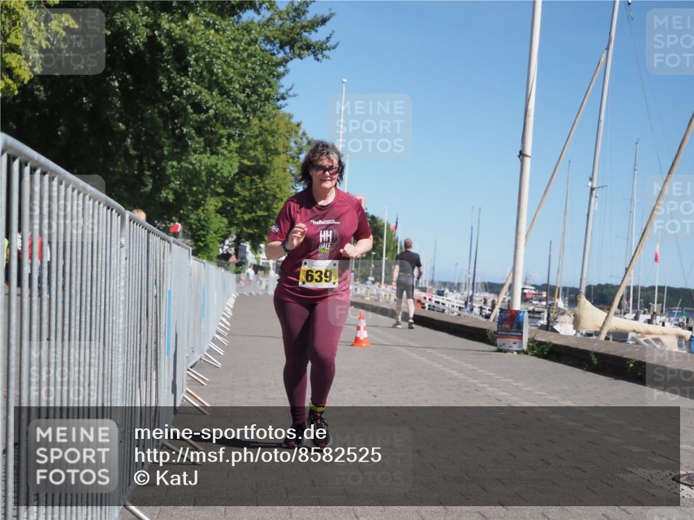 17.08.2025 - KN Förde Triathlon 2025 KatJ http://msf.ph/oto/8582525 17.08.2025 12:24:50 Laufen 639 meine-sportfotos.de