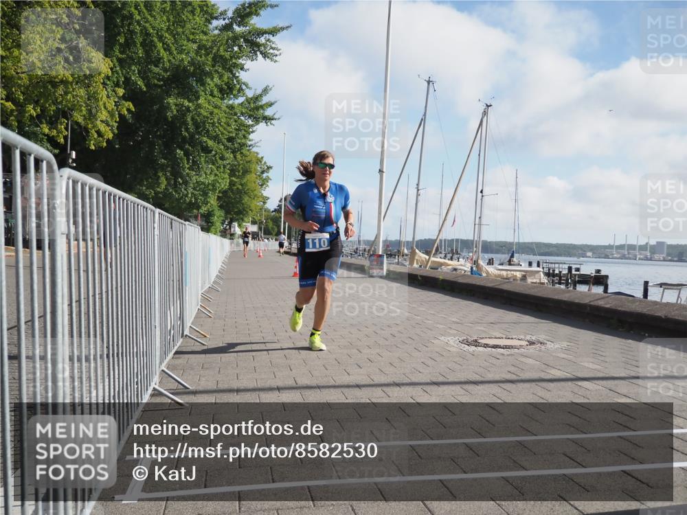 17.08.2025 - KN Förde Triathlon 2025 KatJ http://msf.ph/oto/8582530 17.08.2025 10:01:12 Laufen 110 meine-sportfotos.de