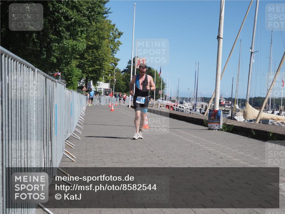 17.08.2025 - KN Förde Triathlon 2025 KatJ http://msf.ph/oto/8582544 17.08.2025 12:25:43 Laufen 351 meine-sportfotos.de