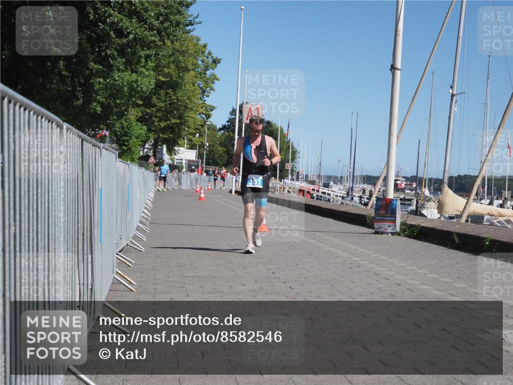 17.08.2025 - KN Förde Triathlon 2025 KatJ http://msf.ph/oto/8582546 17.08.2025 12:25:43 Laufen 351 meine-sportfotos.de