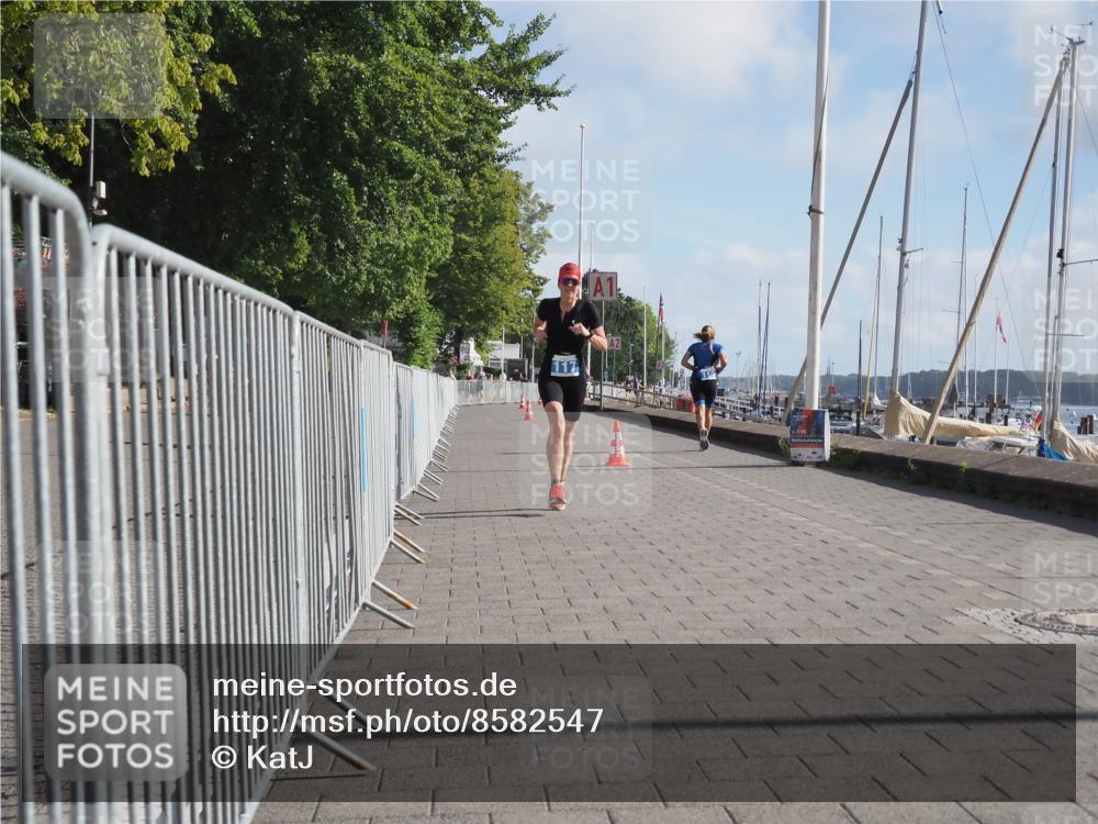 17.08.2025 - KN Förde Triathlon 2025 KatJ http://msf.ph/oto/8582547 17.08.2025 10:01:22 Laufen 117 meine-sportfotos.de