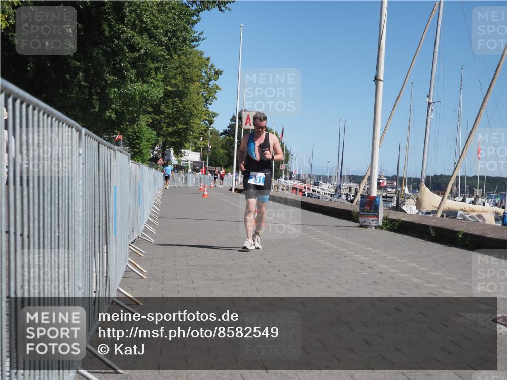 17.08.2025 - KN Förde Triathlon 2025 KatJ http://msf.ph/oto/8582549 17.08.2025 12:25:44 Laufen 351 meine-sportfotos.de