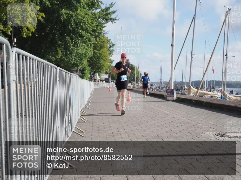 17.08.2025 - KN Förde Triathlon 2025 KatJ http://msf.ph/oto/8582552 17.08.2025 10:01:22 Laufen 117 meine-sportfotos.de