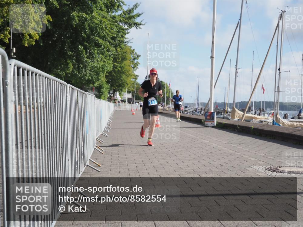 17.08.2025 - KN Förde Triathlon 2025 KatJ http://msf.ph/oto/8582554 17.08.2025 10:01:23 Laufen 117 meine-sportfotos.de