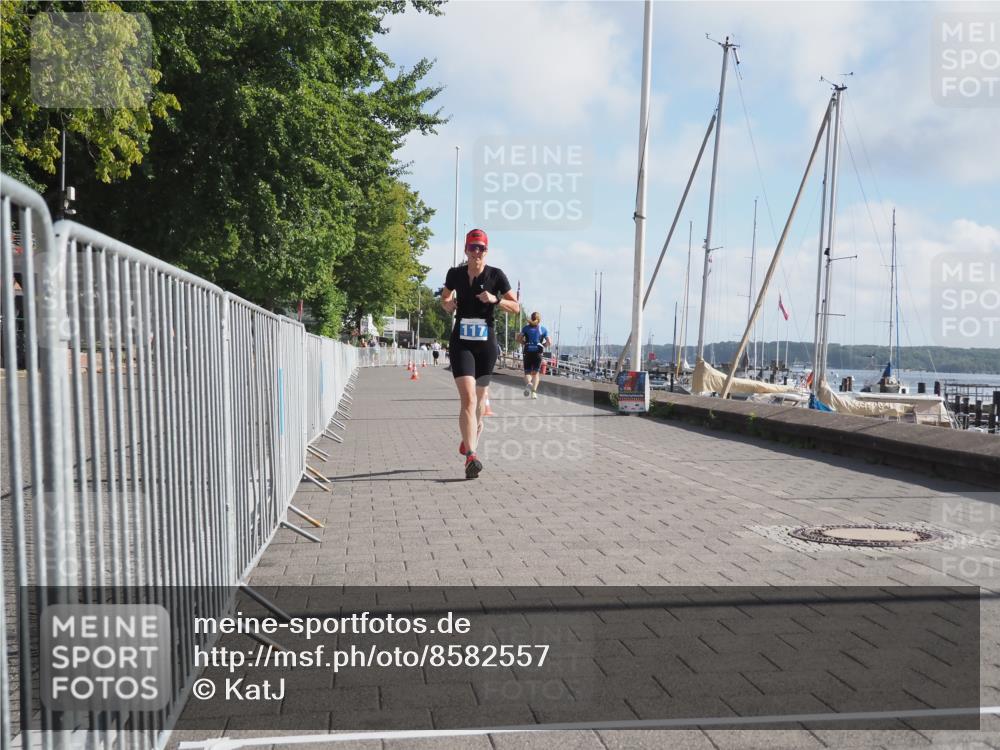 17.08.2025 - KN Förde Triathlon 2025 KatJ http://msf.ph/oto/8582557 17.08.2025 10:01:23 Laufen 117 meine-sportfotos.de