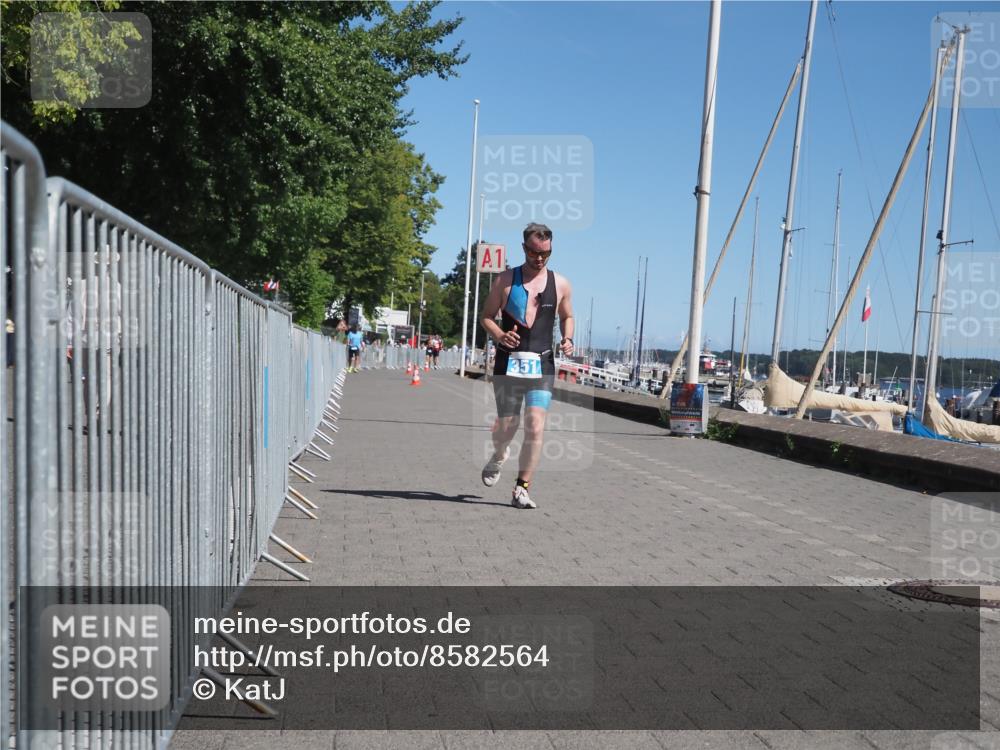 17.08.2025 - KN Förde Triathlon 2025 KatJ http://msf.ph/oto/8582564 17.08.2025 12:25:45 Laufen 351 meine-sportfotos.de