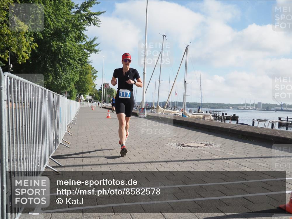 17.08.2025 - KN Förde Triathlon 2025 KatJ http://msf.ph/oto/8582578 17.08.2025 10:01:24 Laufen 117 meine-sportfotos.de