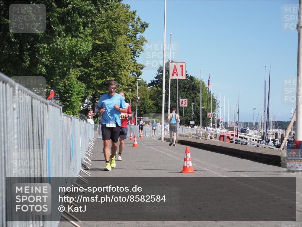 17.08.2025 - KN Förde Triathlon 2025 KatJ http://msf.ph/oto/8582584 17.08.2025 12:26:09 Laufen 365, 641 meine-sportfotos.de