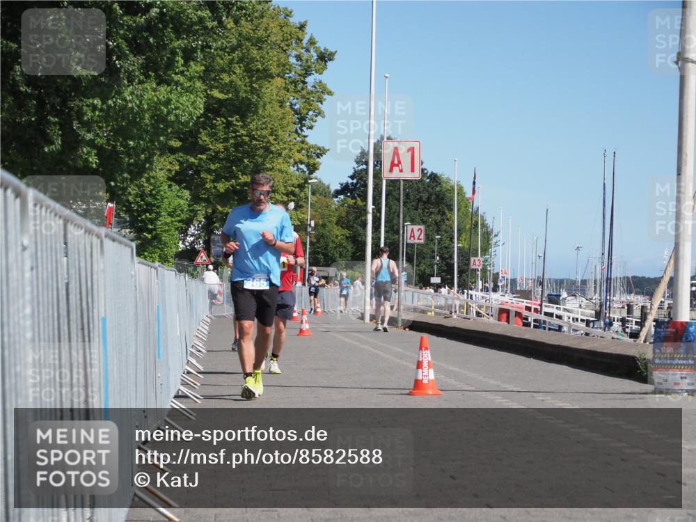17.08.2025 - KN Förde Triathlon 2025 KatJ http://msf.ph/oto/8582588 17.08.2025 12:26:09 Laufen 365, 641 meine-sportfotos.de
