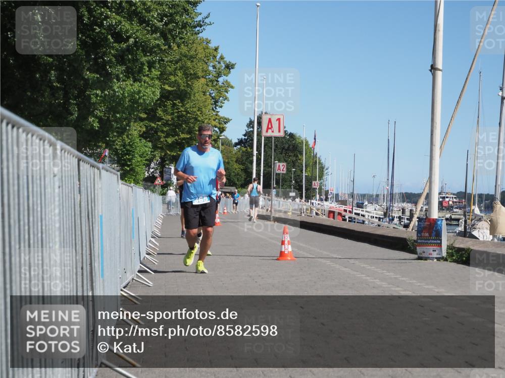 17.08.2025 - KN Förde Triathlon 2025 KatJ http://msf.ph/oto/8582598 17.08.2025 12:26:11 Laufen 365, 641 meine-sportfotos.de