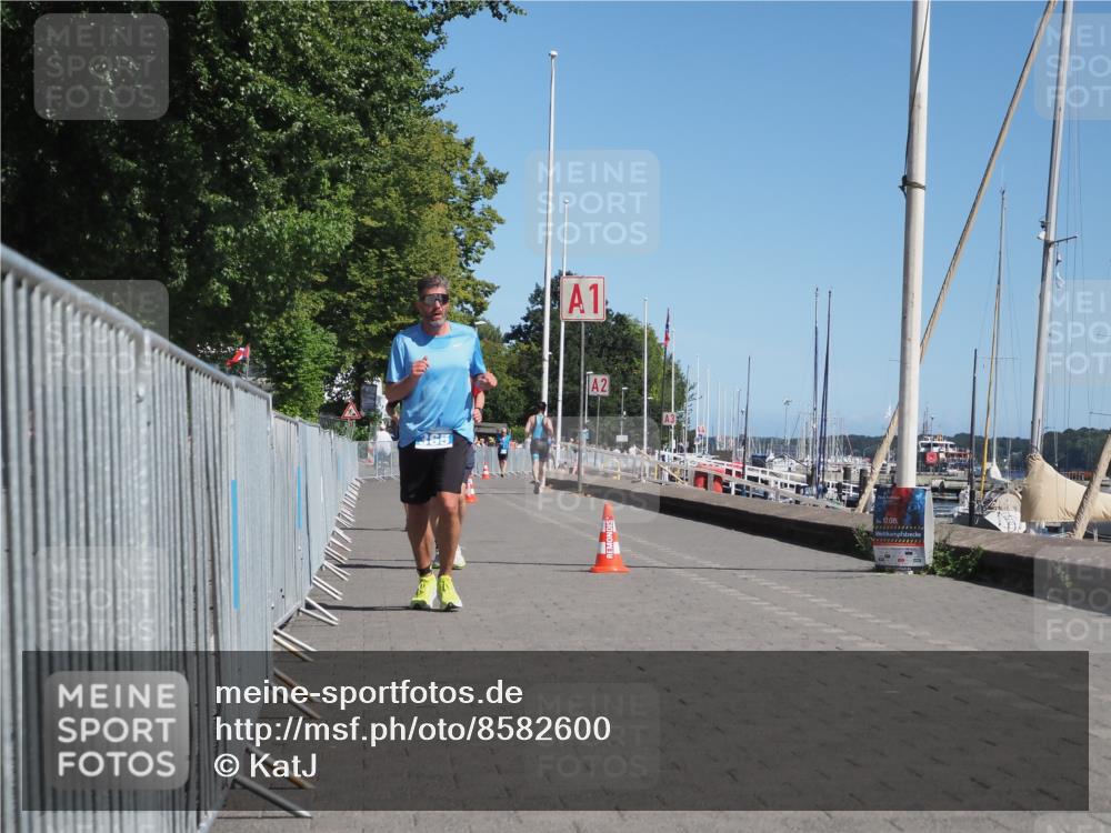 17.08.2025 - KN Förde Triathlon 2025 KatJ http://msf.ph/oto/8582600 17.08.2025 12:26:11 Laufen 365, 641 meine-sportfotos.de