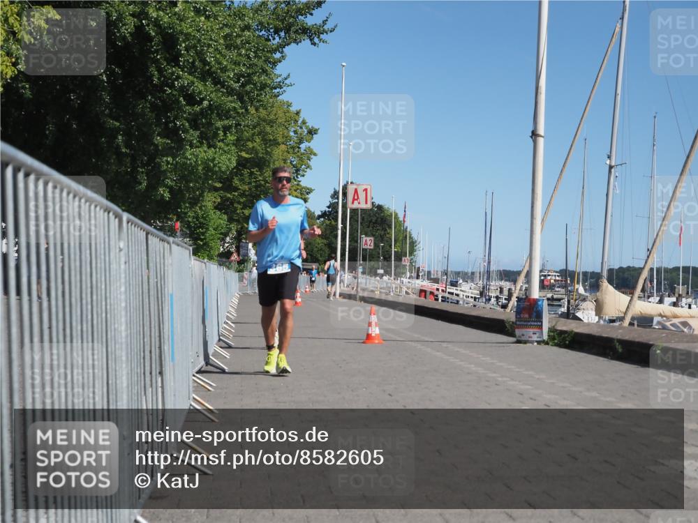 17.08.2025 - KN Förde Triathlon 2025 KatJ http://msf.ph/oto/8582605 17.08.2025 12:26:12 Laufen 365, 641 meine-sportfotos.de