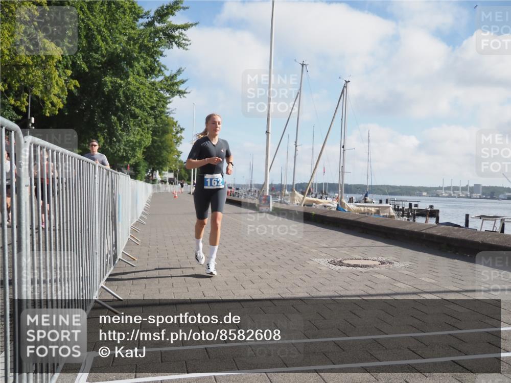 17.08.2025 - KN Förde Triathlon 2025 KatJ http://msf.ph/oto/8582608 17.08.2025 10:01:51 Laufen 162 meine-sportfotos.de