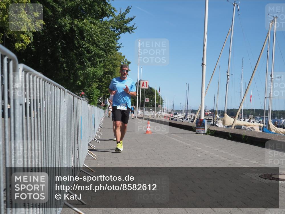 17.08.2025 - KN Förde Triathlon 2025 KatJ http://msf.ph/oto/8582612 17.08.2025 12:26:13 Laufen 337, 365, 641 meine-sportfotos.de