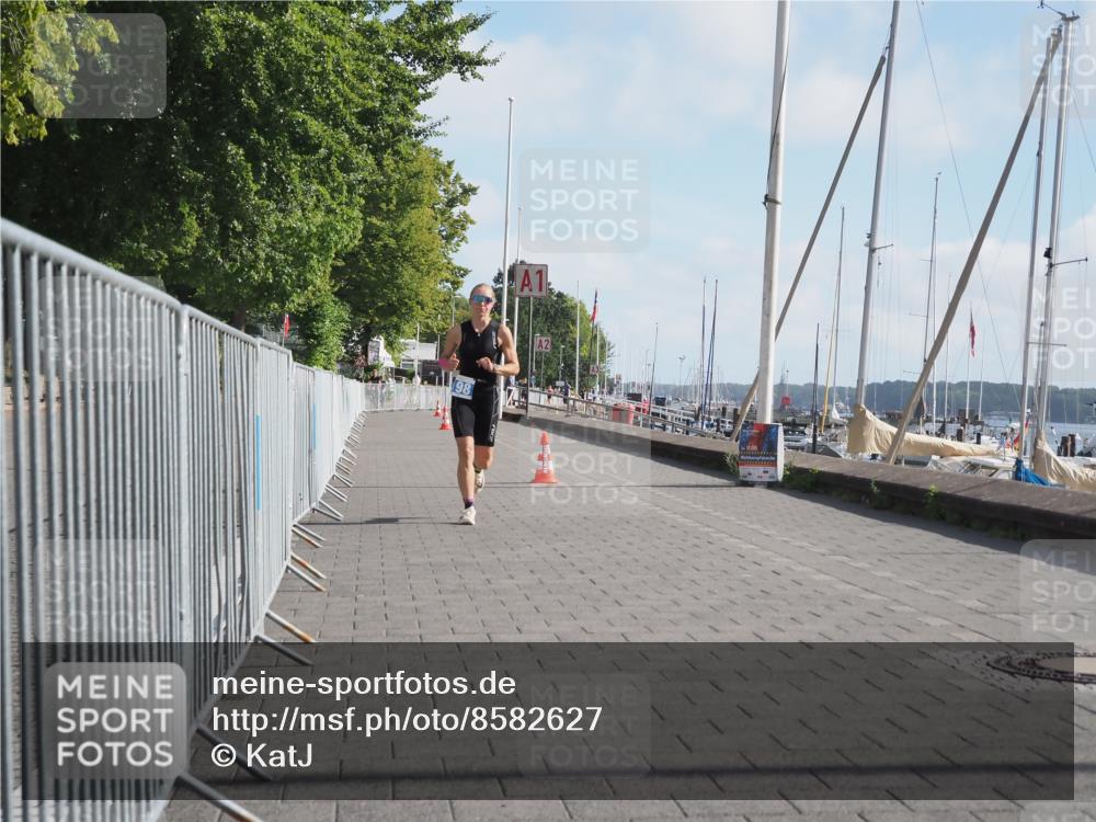 17.08.2025 - KN Förde Triathlon 2025 KatJ http://msf.ph/oto/8582627 17.08.2025 10:02:22 Laufen 198 meine-sportfotos.de