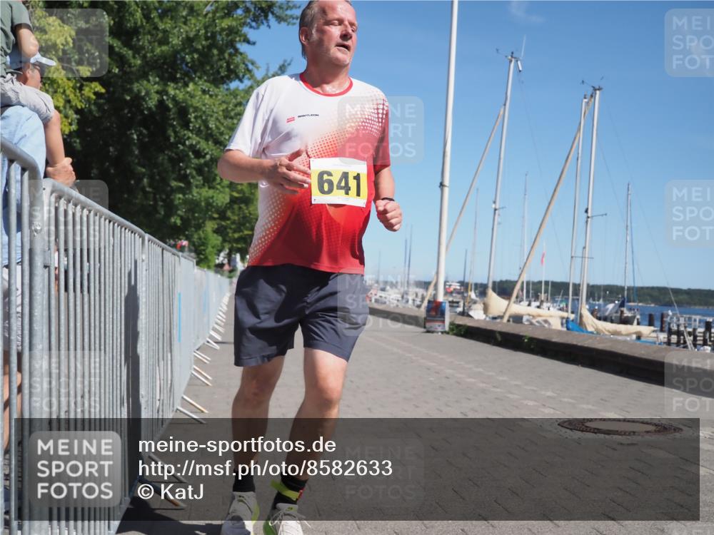 17.08.2025 - KN Förde Triathlon 2025 KatJ http://msf.ph/oto/8582633 17.08.2025 12:26:18 Laufen 337, 365, 641 meine-sportfotos.de