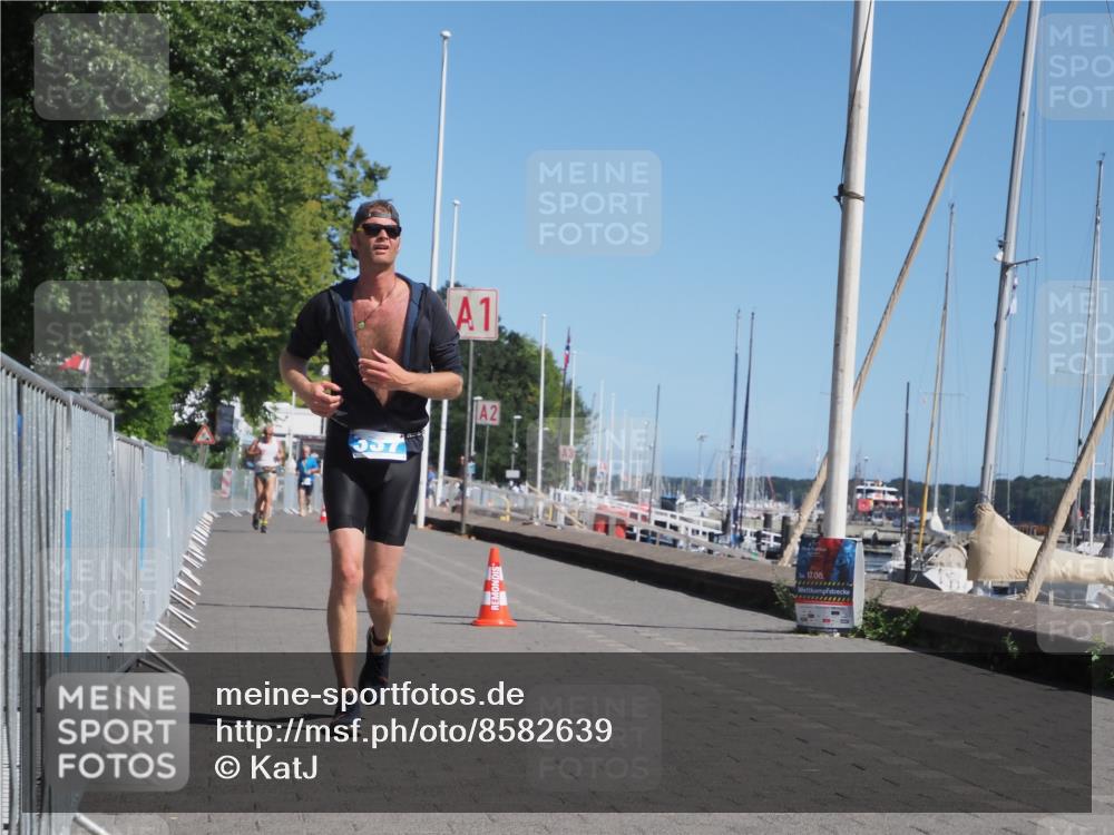 17.08.2025 - KN Förde Triathlon 2025 KatJ http://msf.ph/oto/8582639 17.08.2025 12:26:19 Laufen 337, 365, 641 meine-sportfotos.de