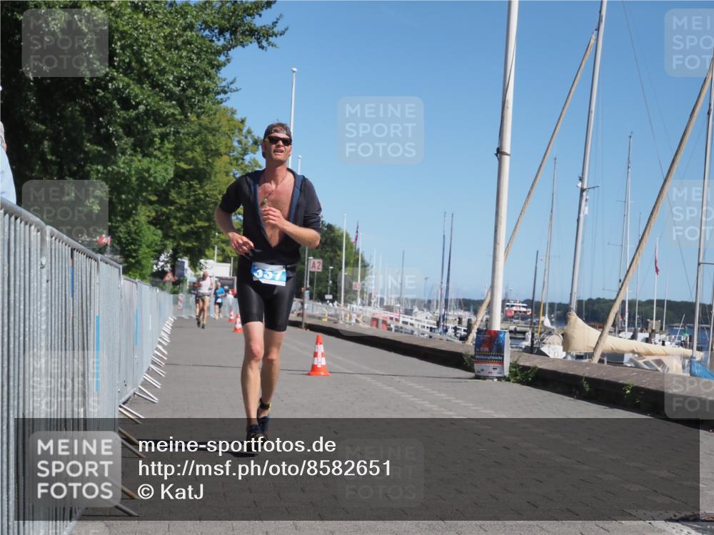 17.08.2025 - KN Förde Triathlon 2025 KatJ http://msf.ph/oto/8582651 17.08.2025 12:26:20 Laufen 337, 641 meine-sportfotos.de