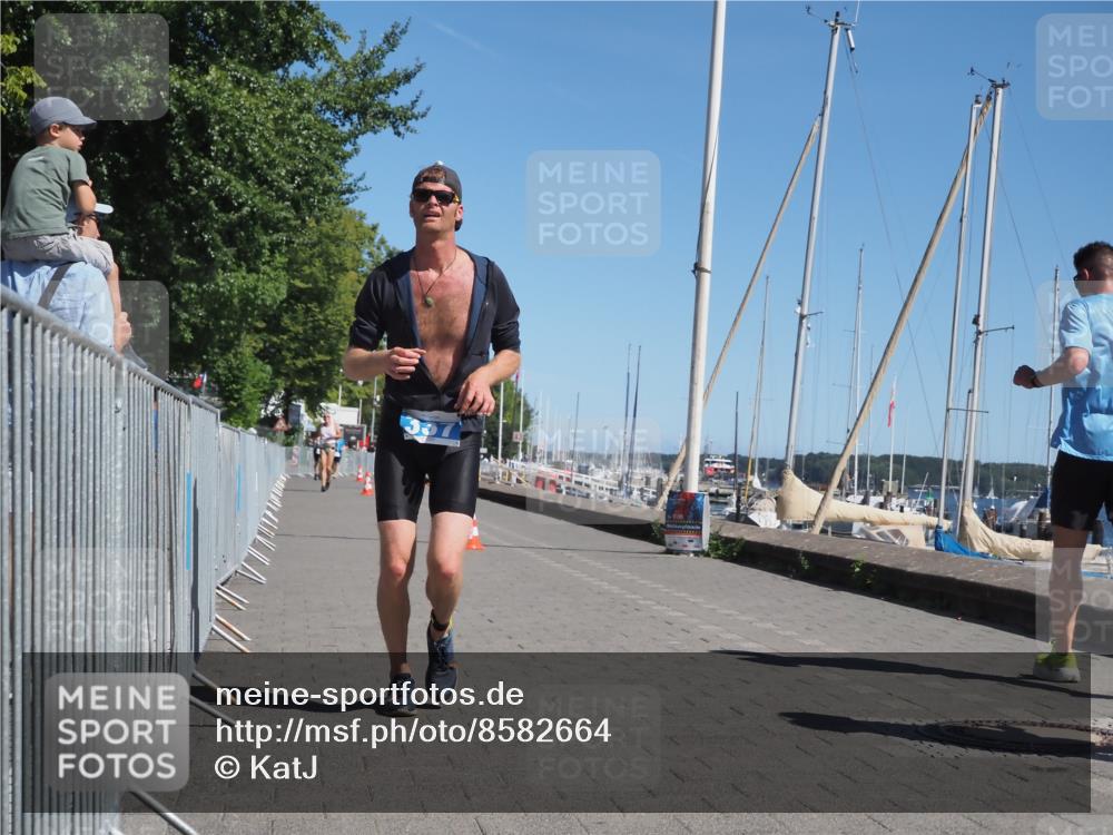 17.08.2025 - KN Förde Triathlon 2025 KatJ http://msf.ph/oto/8582664 17.08.2025 12:26:21 Laufen 337 meine-sportfotos.de