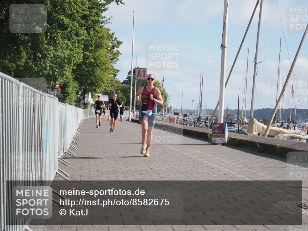 17.08.2025 - KN Förde Triathlon 2025 KatJ http://msf.ph/oto/8582675 17.08.2025 10:02:44 Laufen 121, 125 meine-sportfotos.de
