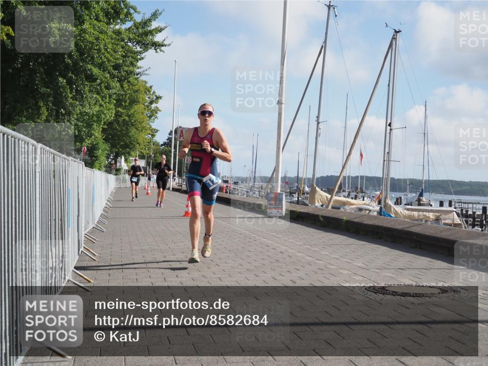 17.08.2025 - KN Förde Triathlon 2025 KatJ http://msf.ph/oto/8582684 17.08.2025 10:02:45 Laufen 121, 125, 147 meine-sportfotos.de