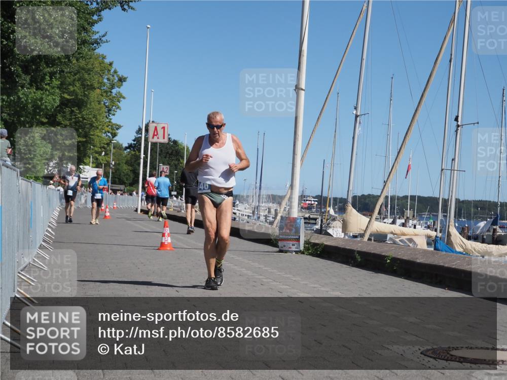 17.08.2025 - KN Förde Triathlon 2025 KatJ http://msf.ph/oto/8582685 17.08.2025 12:26:36 Laufen 346 meine-sportfotos.de