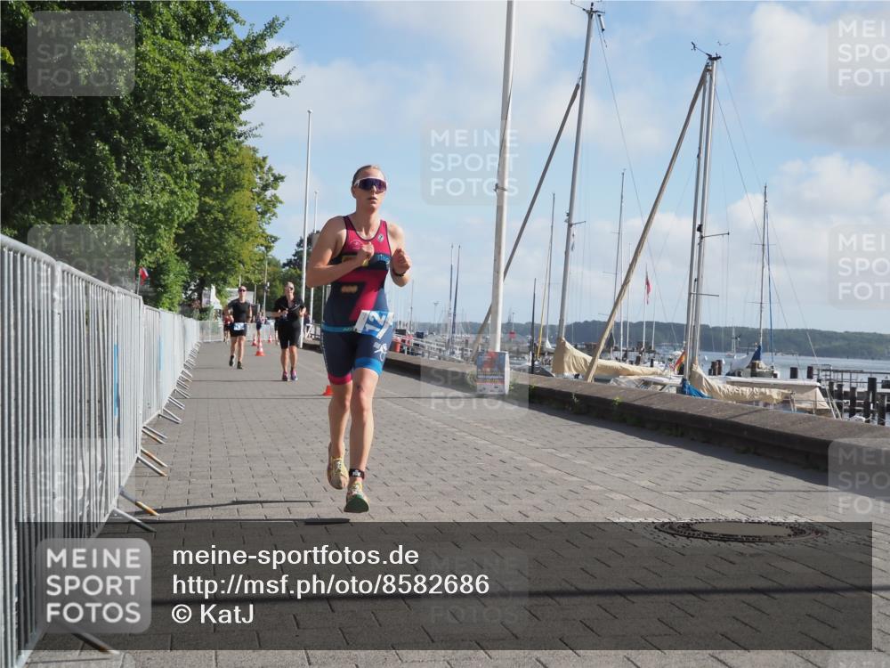 17.08.2025 - KN Förde Triathlon 2025 KatJ http://msf.ph/oto/8582686 17.08.2025 10:02:46 Laufen 121, 125, 147 meine-sportfotos.de