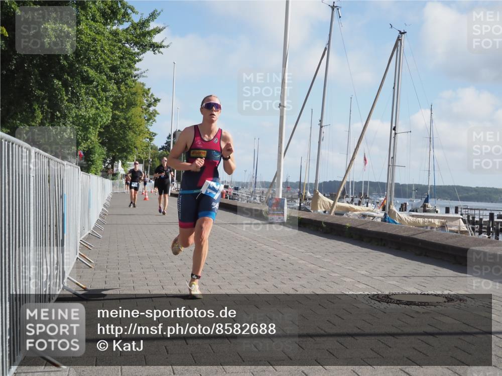 17.08.2025 - KN Förde Triathlon 2025 KatJ http://msf.ph/oto/8582688 17.08.2025 10:02:46 Laufen 121, 125, 147 meine-sportfotos.de