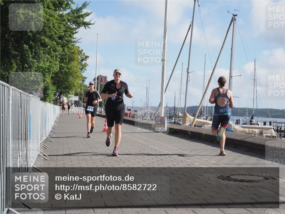17.08.2025 - KN Förde Triathlon 2025 KatJ http://msf.ph/oto/8582722 17.08.2025 10:02:51 Laufen 125, 147 meine-sportfotos.de