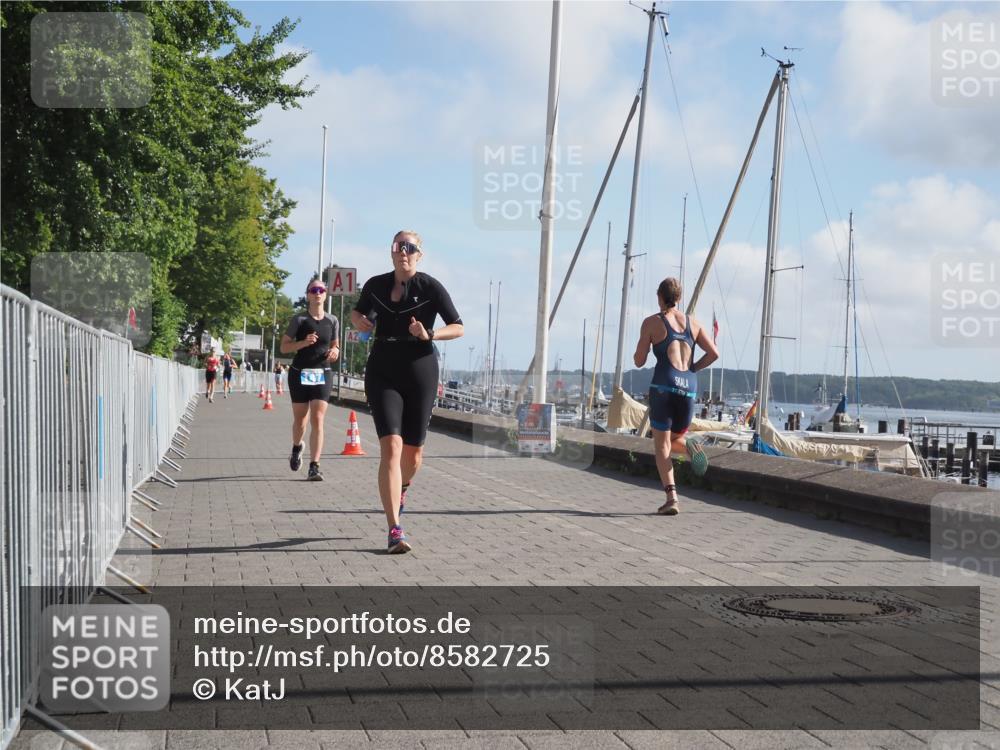 17.08.2025 - KN Förde Triathlon 2025 KatJ http://msf.ph/oto/8582725 17.08.2025 10:02:51 Laufen 125, 147 meine-sportfotos.de