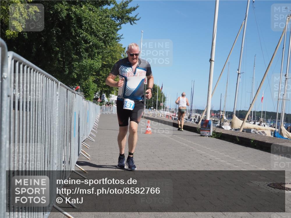 17.08.2025 - KN Förde Triathlon 2025 KatJ http://msf.ph/oto/8582766 17.08.2025 12:26:51 Laufen 367, 384 meine-sportfotos.de