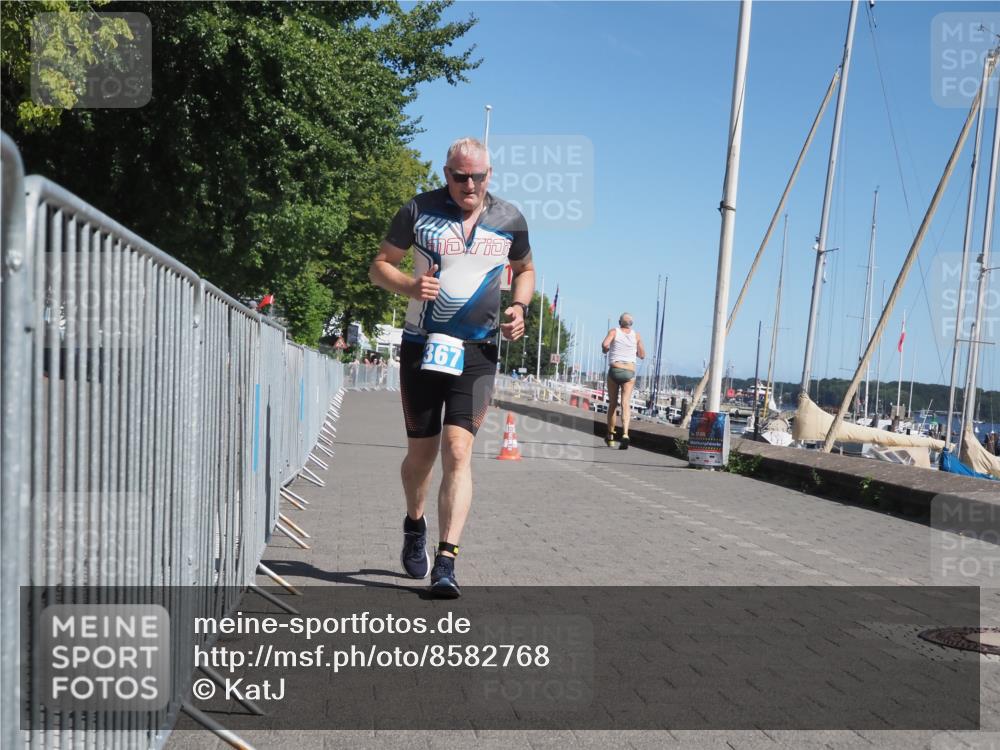 17.08.2025 - KN Förde Triathlon 2025 KatJ http://msf.ph/oto/8582768 17.08.2025 12:26:51 Laufen 367, 384 meine-sportfotos.de