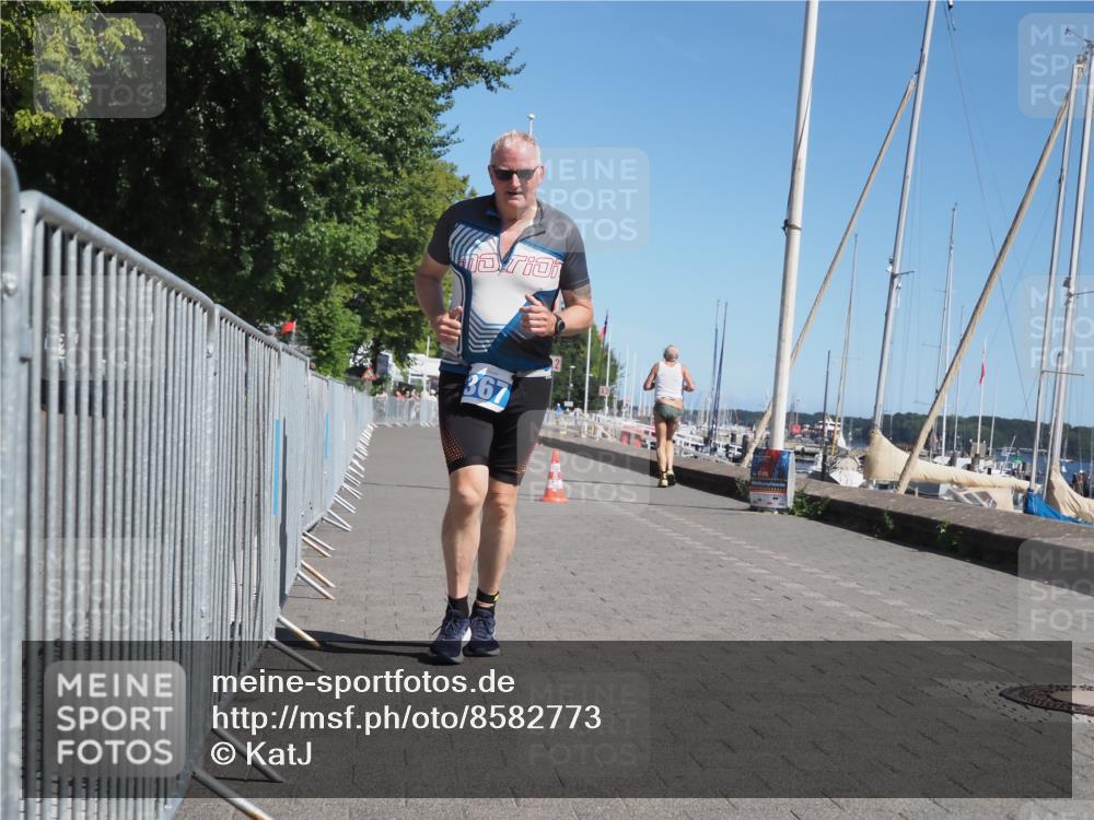 17.08.2025 - KN Förde Triathlon 2025 KatJ http://msf.ph/oto/8582773 17.08.2025 12:26:51 Laufen 367, 384 meine-sportfotos.de