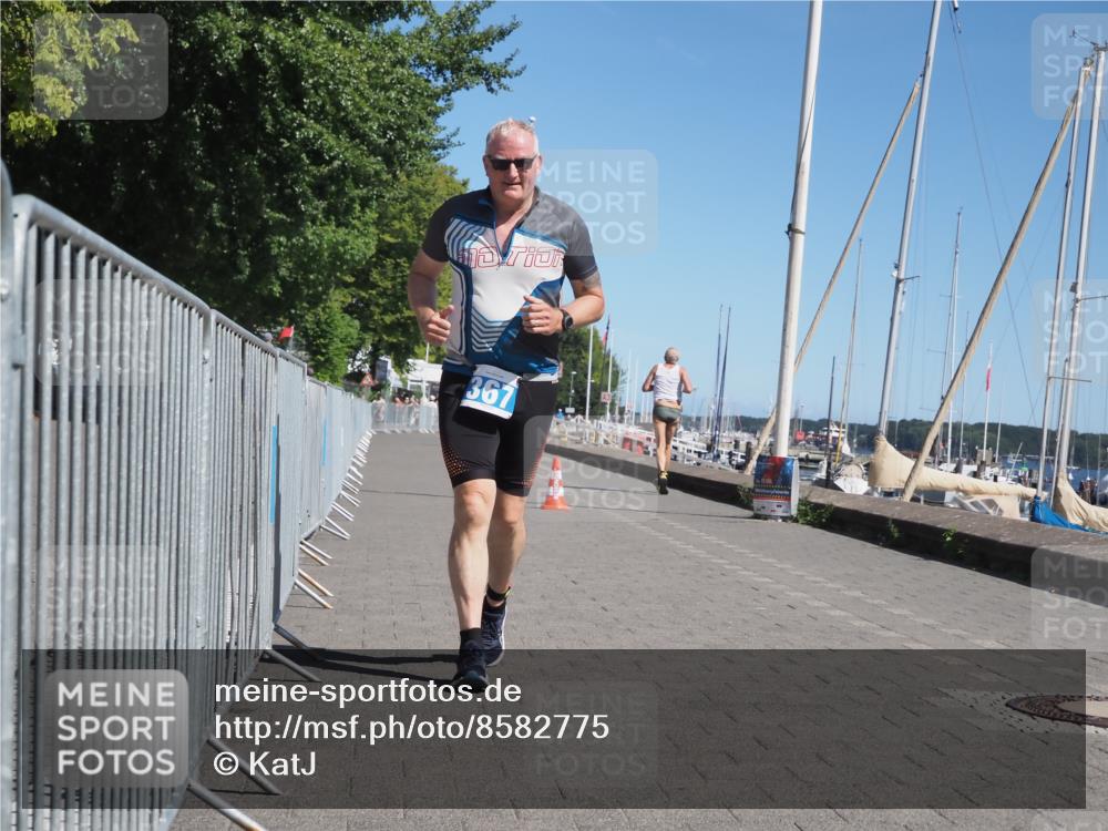 17.08.2025 - KN Förde Triathlon 2025 KatJ http://msf.ph/oto/8582775 17.08.2025 12:26:51 Laufen 367, 384 meine-sportfotos.de