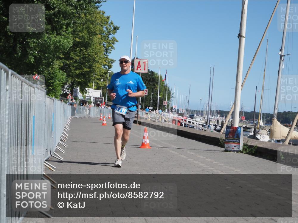 17.08.2025 - KN Förde Triathlon 2025 KatJ http://msf.ph/oto/8582792 17.08.2025 12:27:41 Laufen 376 meine-sportfotos.de