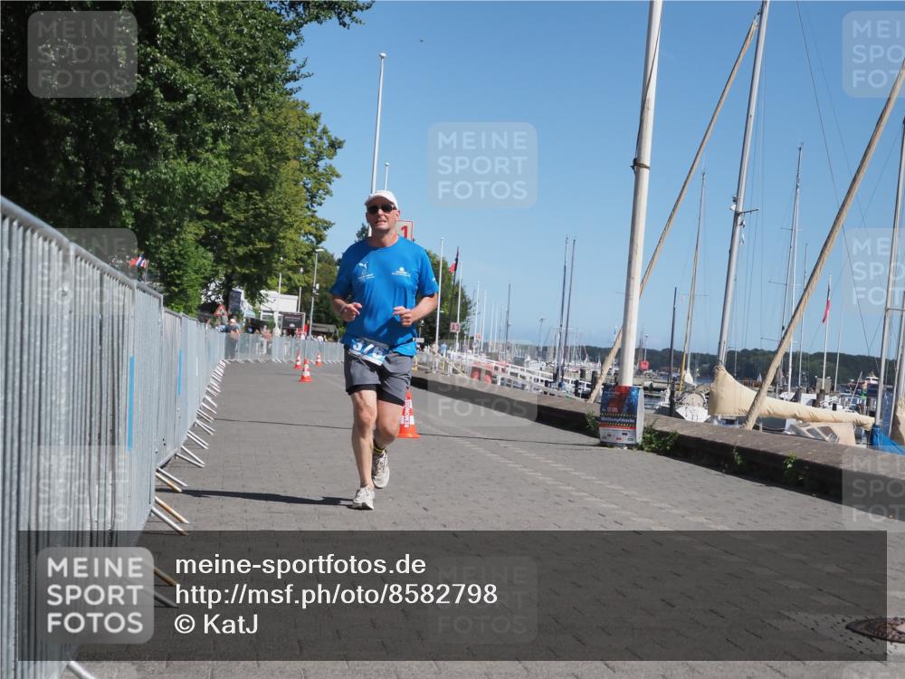 17.08.2025 - KN Förde Triathlon 2025 KatJ http://msf.ph/oto/8582798 17.08.2025 12:27:42 Laufen 376 meine-sportfotos.de