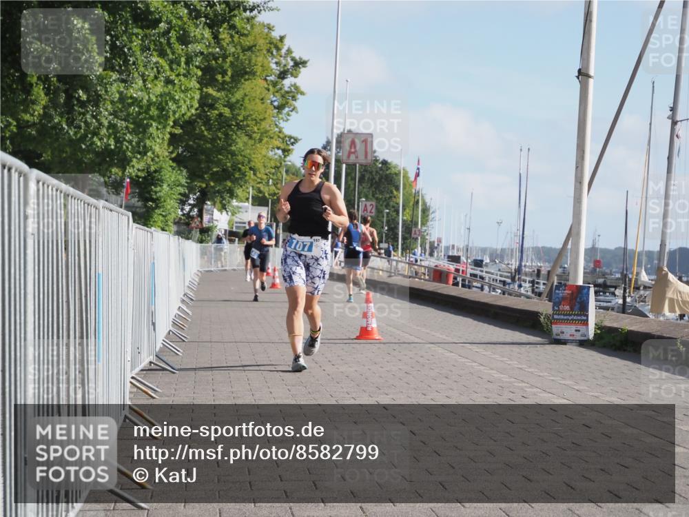 17.08.2025 - KN Förde Triathlon 2025 KatJ http://msf.ph/oto/8582799 17.08.2025 10:03:19 Laufen 107 meine-sportfotos.de