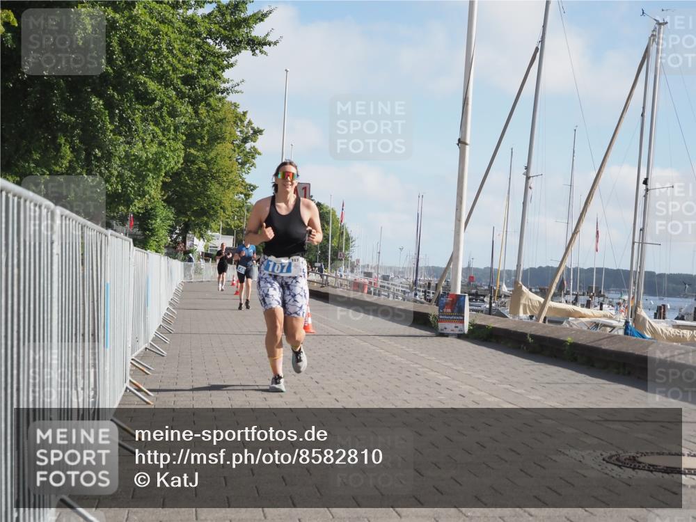 17.08.2025 - KN Förde Triathlon 2025 KatJ http://msf.ph/oto/8582810 17.08.2025 10:03:20 Laufen 107, 148 meine-sportfotos.de