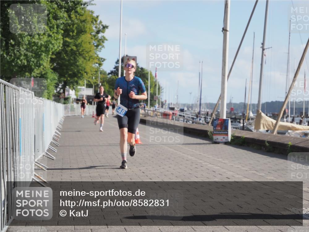 17.08.2025 - KN Förde Triathlon 2025 KatJ http://msf.ph/oto/8582831 17.08.2025 10:03:26 Laufen 126, 148 meine-sportfotos.de