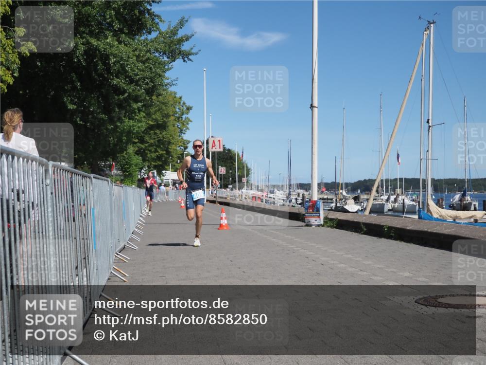 17.08.2025 - KN Förde Triathlon 2025 KatJ http://msf.ph/oto/8582850 17.08.2025 13:13:58 Laufen 403, 408 meine-sportfotos.de
