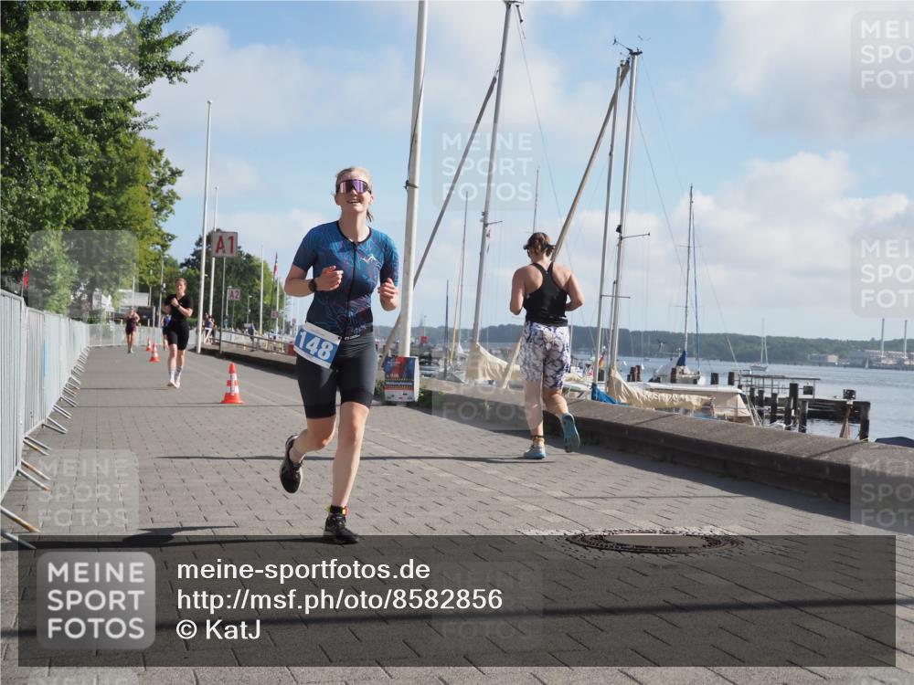 17.08.2025 - KN Förde Triathlon 2025 KatJ http://msf.ph/oto/8582856 17.08.2025 10:03:28 Laufen 126, 148 meine-sportfotos.de