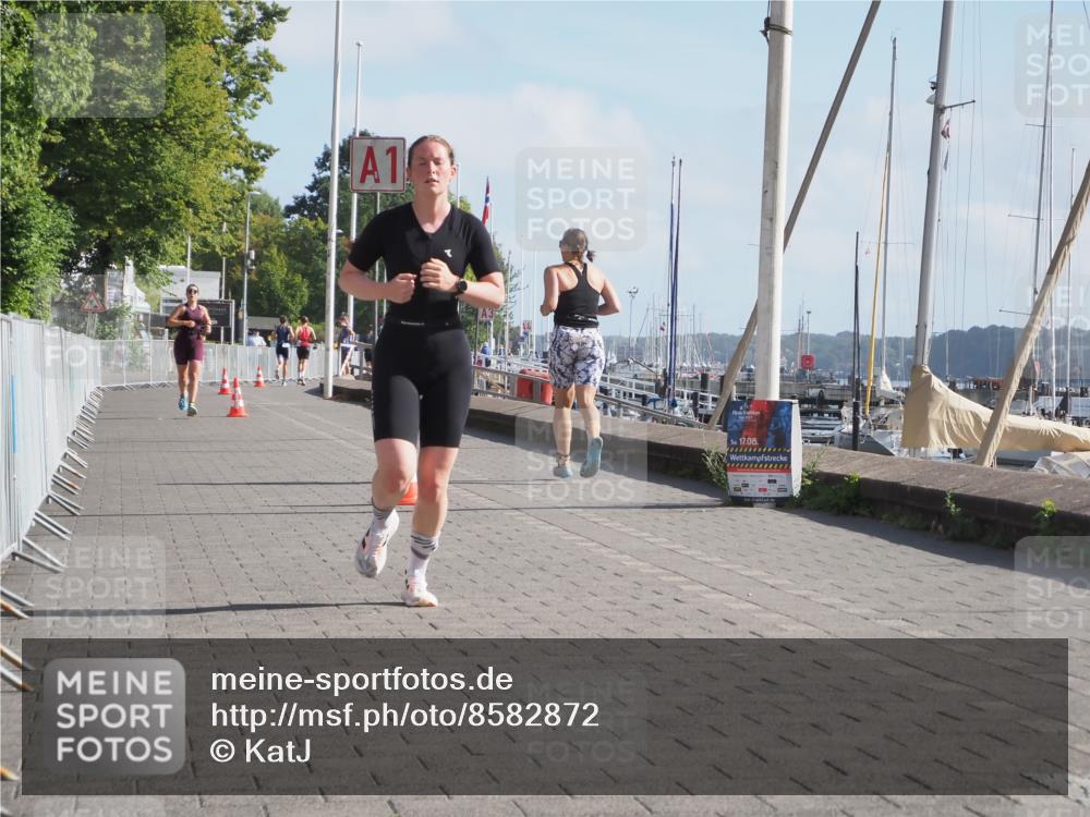 17.08.2025 - KN Förde Triathlon 2025 KatJ http://msf.ph/oto/8582872 17.08.2025 10:03:32 Laufen 126, 148 meine-sportfotos.de