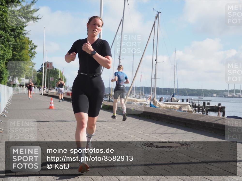 17.08.2025 - KN Förde Triathlon 2025 KatJ http://msf.ph/oto/8582913 17.08.2025 10:03:35 Laufen 116, 126 meine-sportfotos.de